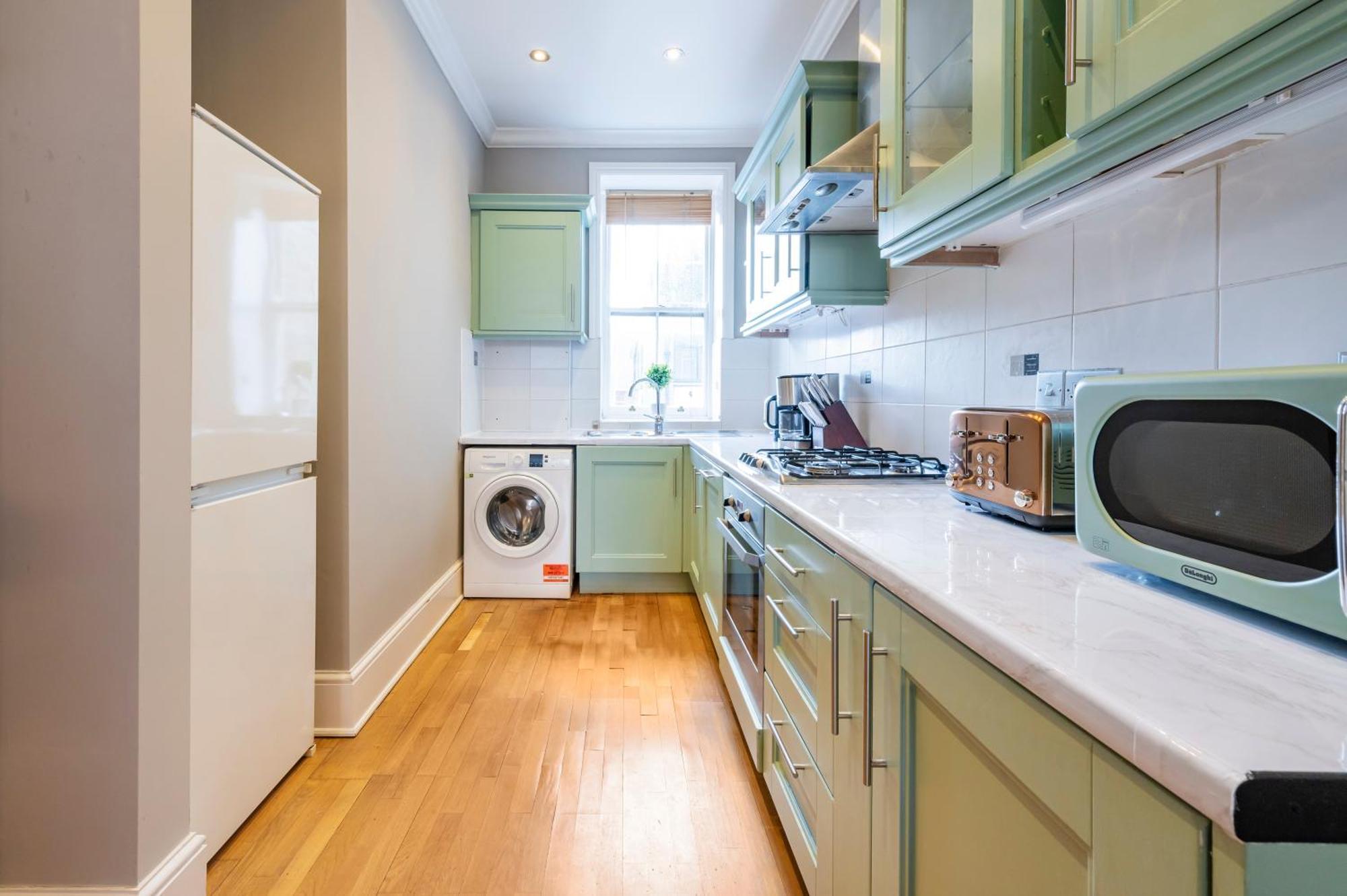 Large 1 Bedroom In Center Of London 3 Eksteriør billede