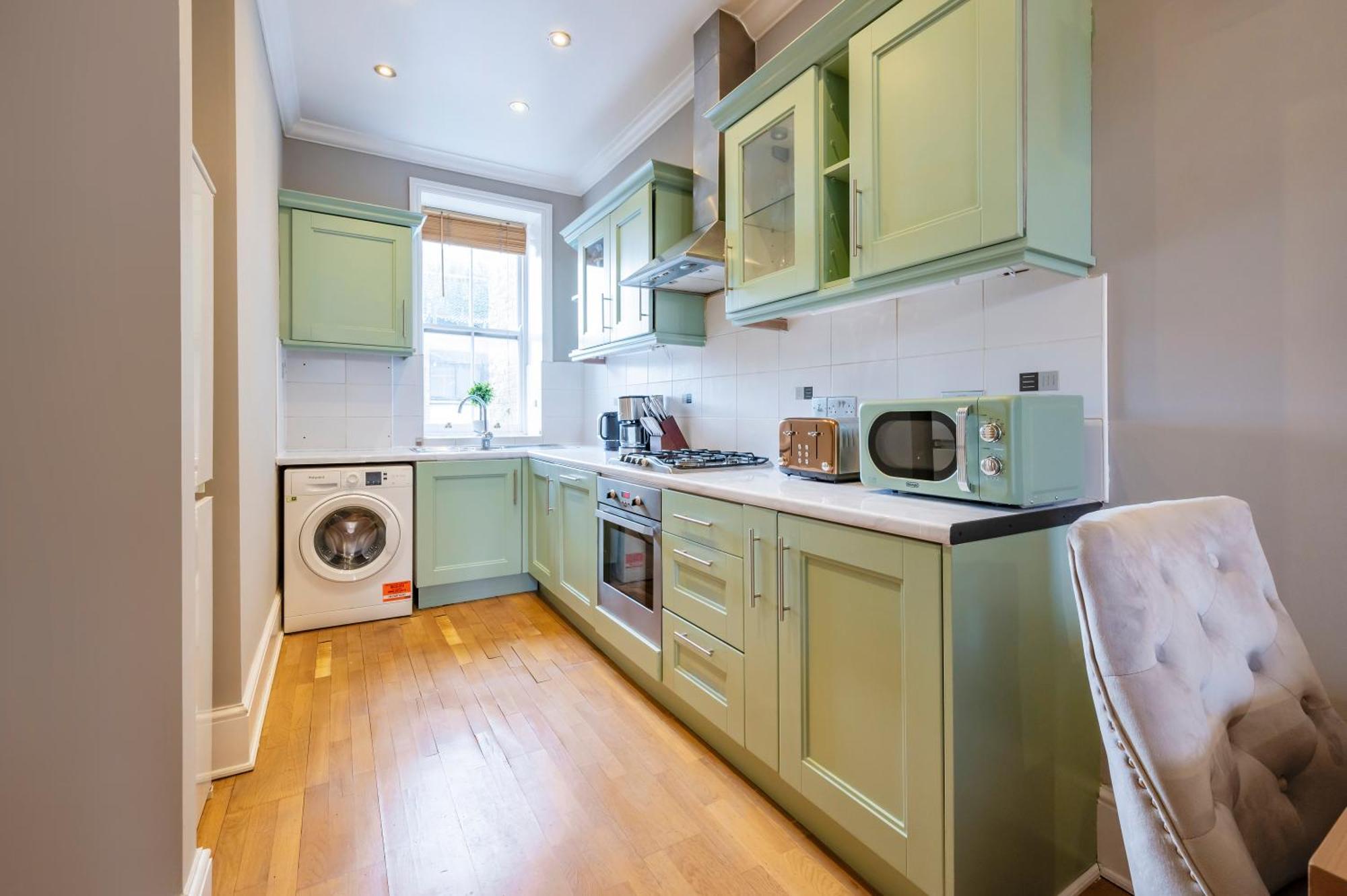 Large 1 Bedroom In Center Of London 3 Eksteriør billede