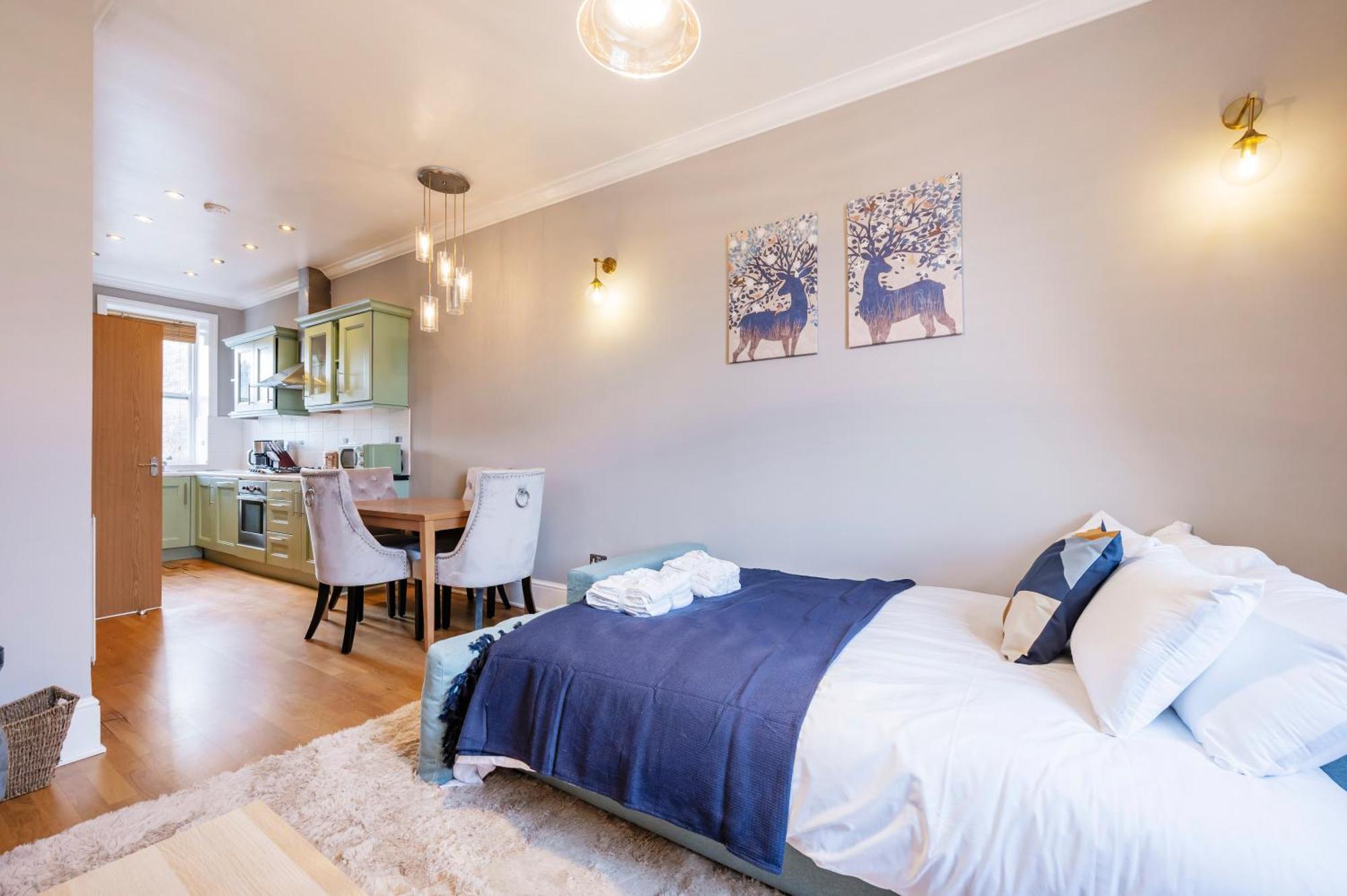 Large 1 Bedroom In Center Of London 3 Eksteriør billede